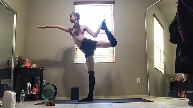 03-05 yoga video